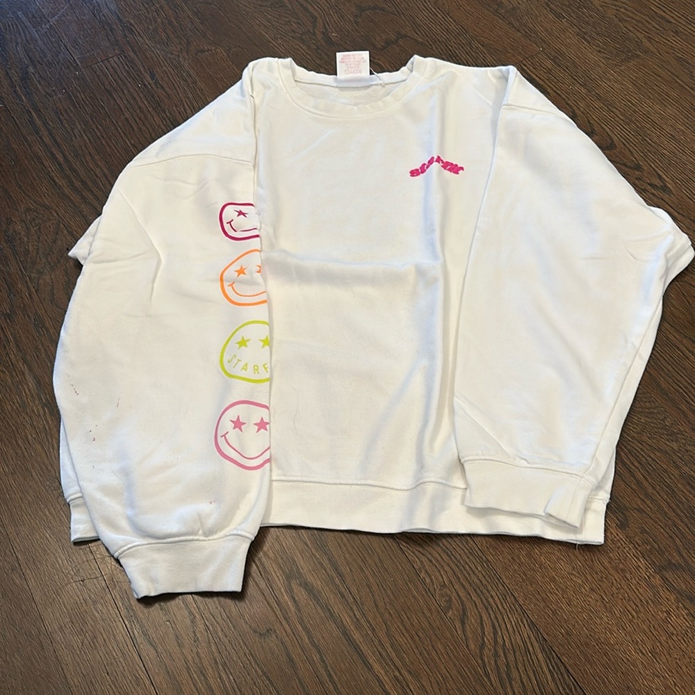 Starfit white sweatshirt. Adult small. Minimal wear on sleeve.